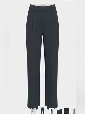 Aritzia The Effortless Pant- Dark Night Navy
